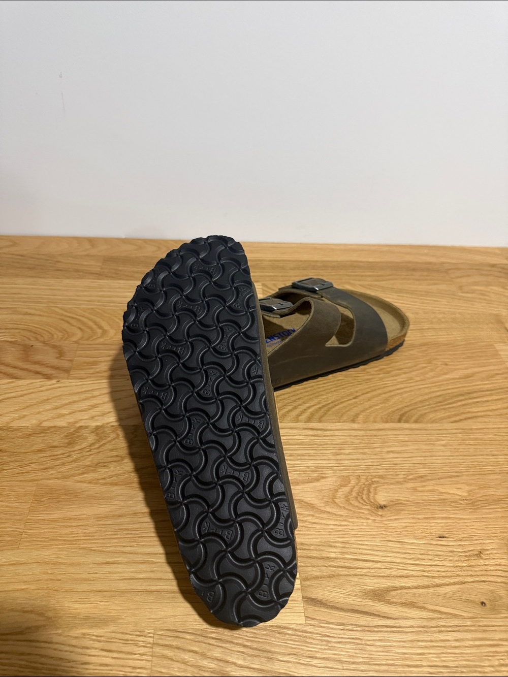 Birkenstock Arizona size 9 brand new Double Strap Sandals - Faded Khaki - Picture 6 of 6